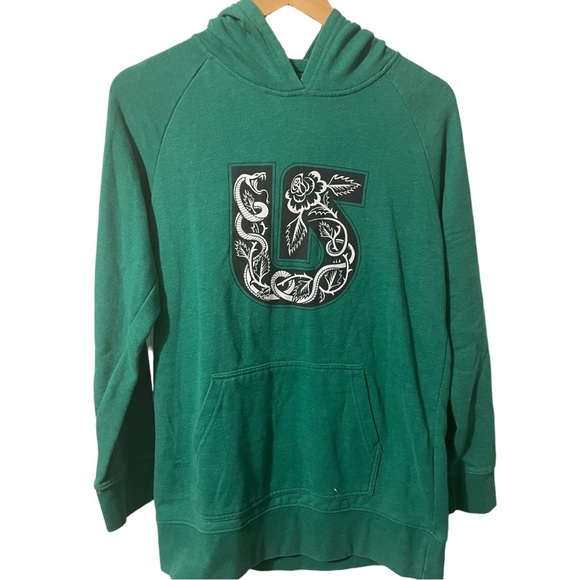 Bundle Reebok, Under Armour, Burton Women’s Sweaters. - Picture 9 of 16